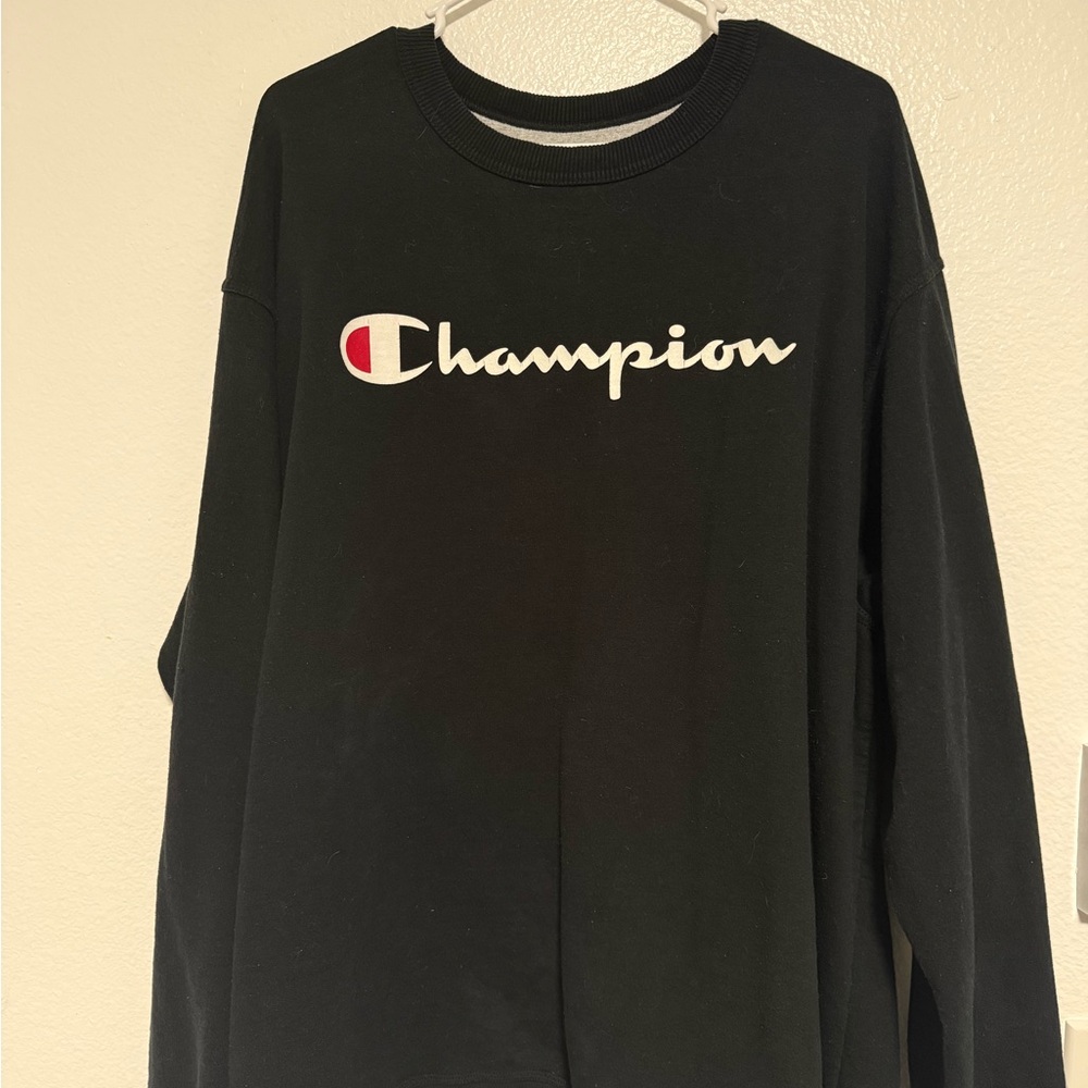Champion Black crewneck